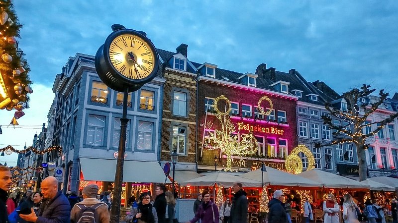 Maastricht: The Best Christmas Market in the Netherlands